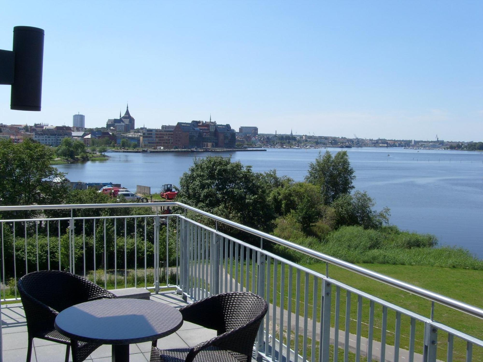 Hotel Warnow Rostock Eksteriør billede